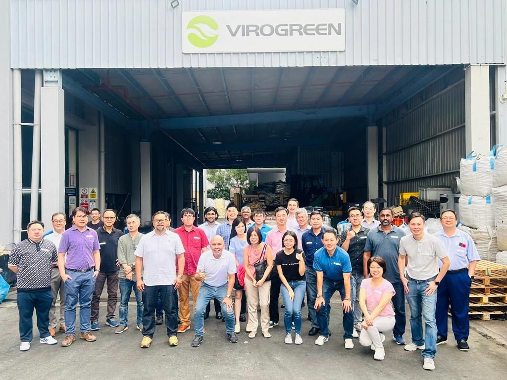 Group photo at virogreen